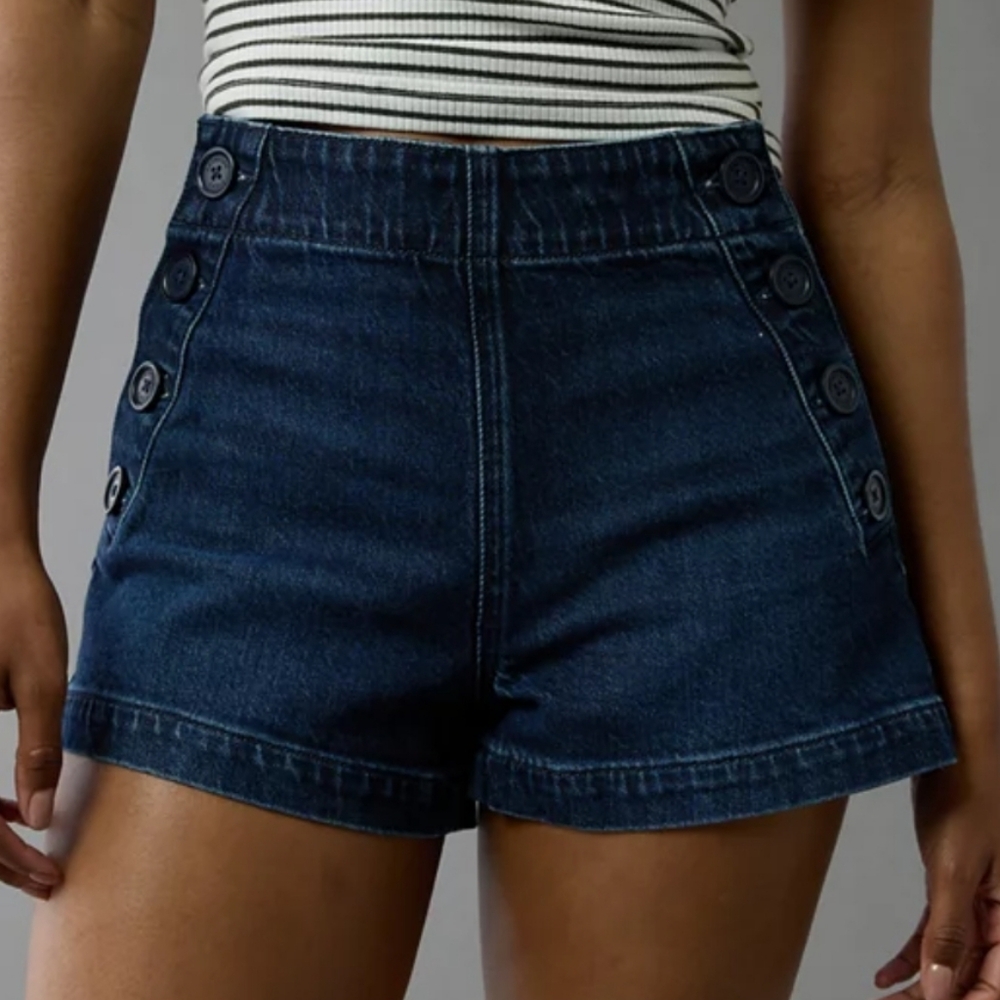 American Eagle Dark Wash High-Rise Button Side Denim Mom Sailor Shorts Size 14